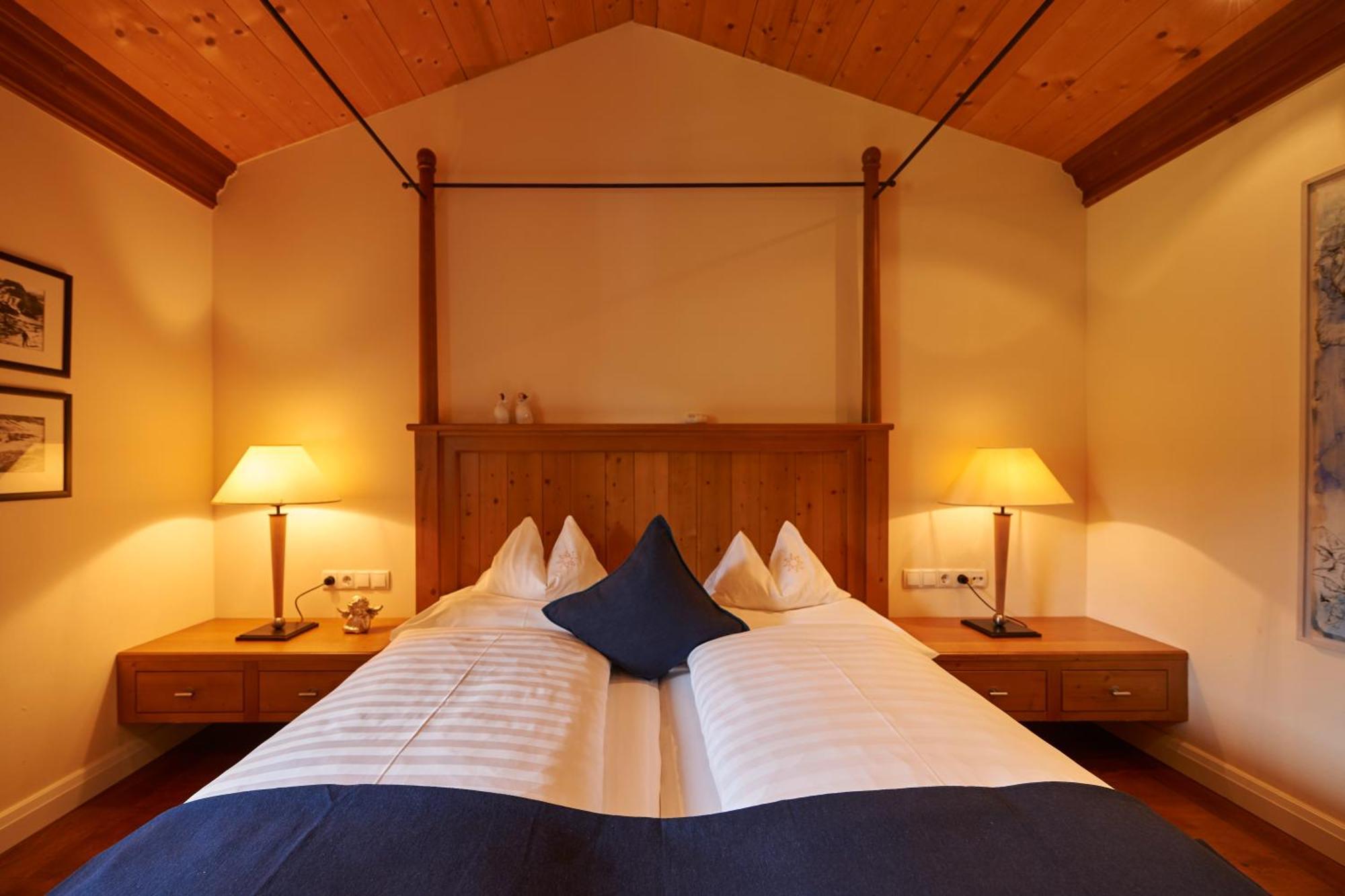 Hotel Mohnenfluh レッヒ エクステリア 写真
